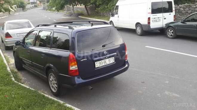Opel Astra 1998, 325,000 km - 1.6 l - Qax