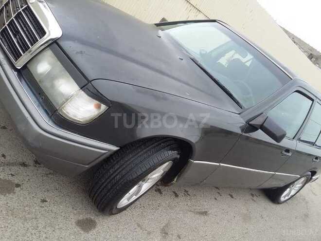 Mercedes E 300 1988, 10,000 km - 2.2 l - Sumqayıt