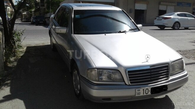 Mercedes C 220 1994, 270,000 km - 2.2 l - Bakı