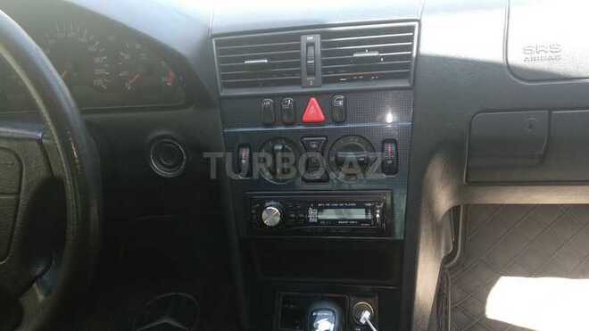 Mercedes C 220 1998, 273,000 km - 2.2 l - Bakı