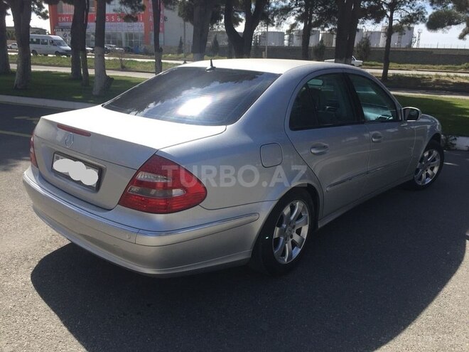 Mercedes E 240 2002, 246,000 km - 2.6 l - Bakı