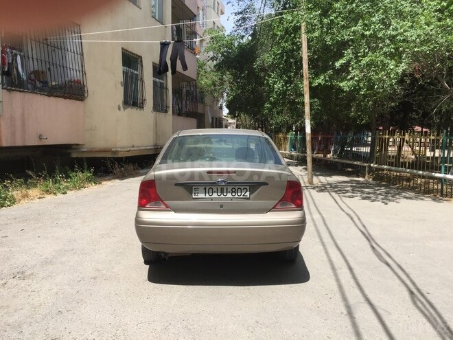 Ford Focus 2002, 190,737 km - 2.0 l - Bakı