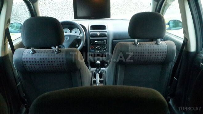 Opel Astra 1998, 325,600 km - 1.6 l - Qax