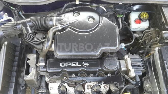 Opel Astra 1998, 325,600 km - 1.6 l - Qax