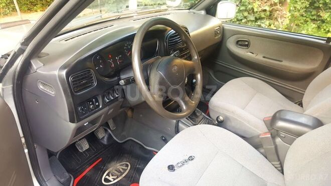 Kia Sportage 2003, 165,000 km - 2.0 l - Bakı
