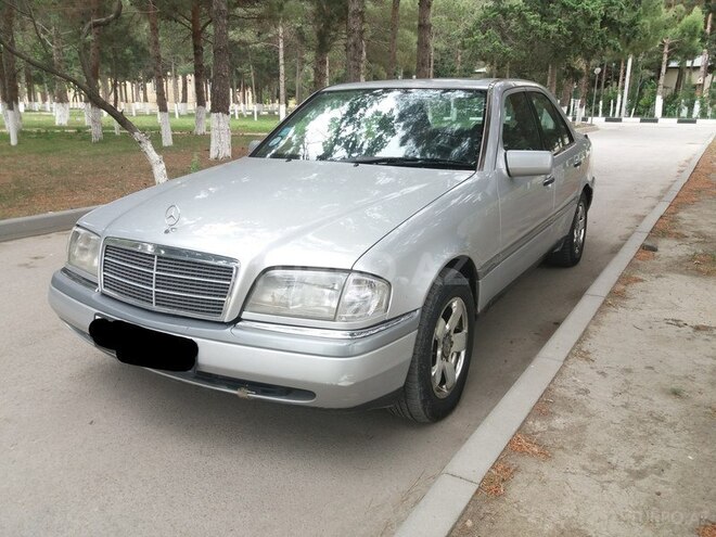 Mercedes C 220 1994, 275,000 km - 2.2 l - Sumqayıt