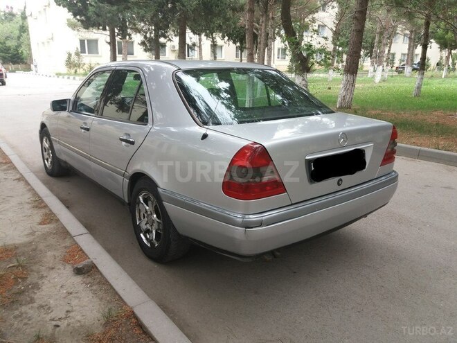 Mercedes C 220 1994, 275,000 km - 2.2 l - Sumqayıt