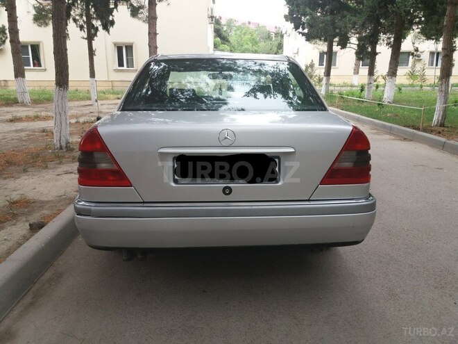 Mercedes C 220 1994, 275,000 km - 2.2 l - Sumqayıt