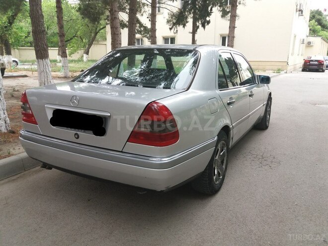 Mercedes C 220 1994, 275,000 km - 2.2 l - Sumqayıt