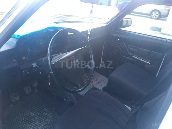 GAZ 3102 1993, 240,000 km - 2.4 l - Bakı