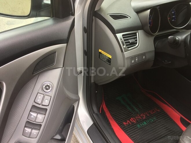 Hyundai Elantra 2013, 61,062 km - 1.8 l - Bakı