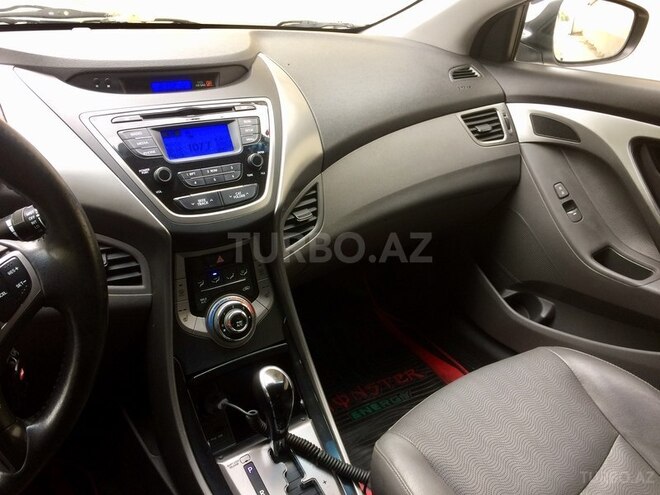 Hyundai Elantra 2013, 61,062 km - 1.8 l - Bakı