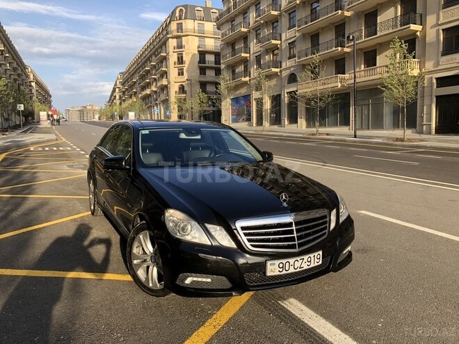 Mercedes E 250 2009, 226,000 km - 1.8 l - Bakı