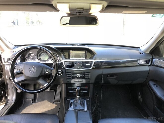 Mercedes E 250 2009, 226,000 km - 1.8 l - Bakı