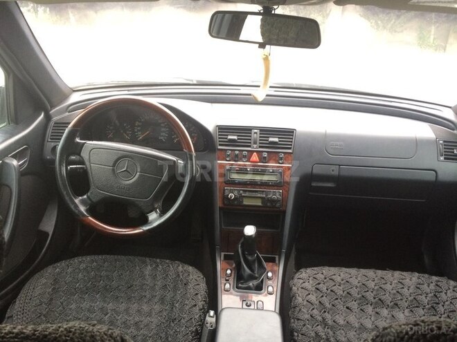 Mercedes C 200 1998, 200,000 km - 2.0 l - Bakı
