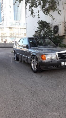Mercedes 190 1989, 260,630 km - 2.0 л - Bakı
