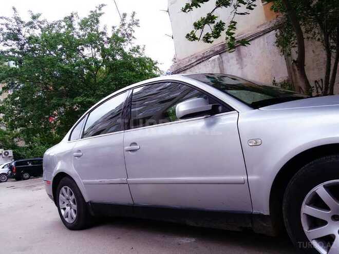 Volkswagen Passat 2002, 250 km - 1.8 l - Bakı