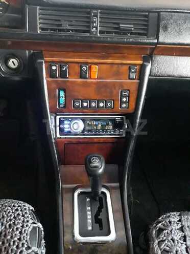 Mercedes E 300 1994, 35,000 km - 3.0 л - Bakı