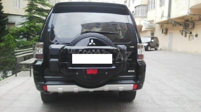 Mitsubishi Pajero 2011, 86,000 km - 3.5 l - Bakı