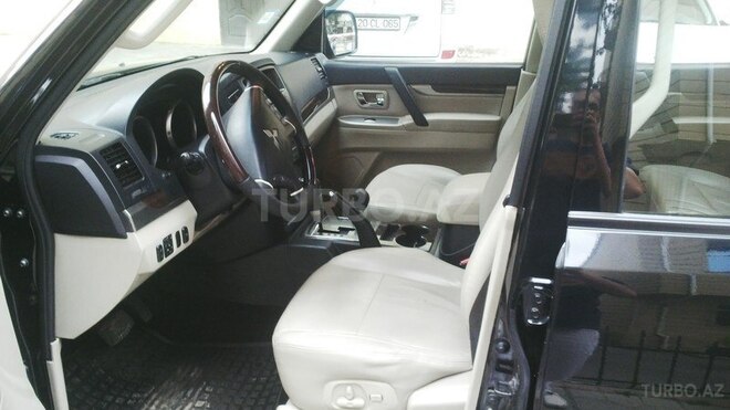 Mitsubishi Pajero 2011, 86,000 km - 3.5 l - Bakı