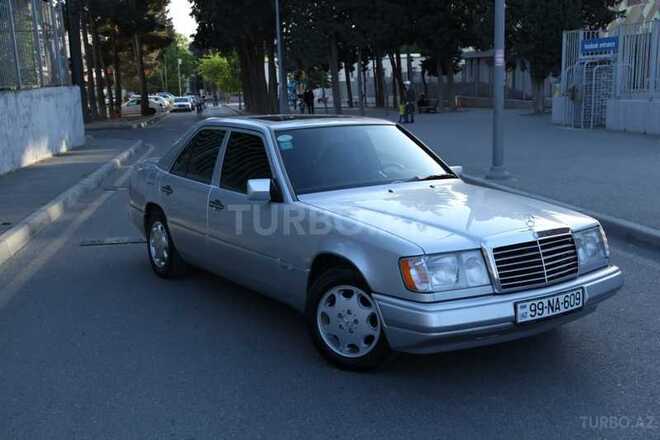 Mercedes E 200 1992, 280,000 km - 2.0 l - Bakı