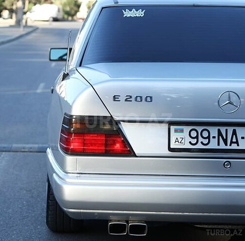 Mercedes E 200 1992, 280,000 km - 2.0 l - Bakı