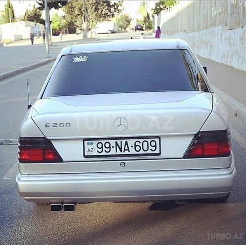 Mercedes E 200 1992, 280,000 km - 2.0 l - Bakı
