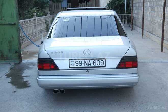 Mercedes E 200 1992, 280,000 km - 2.0 l - Bakı