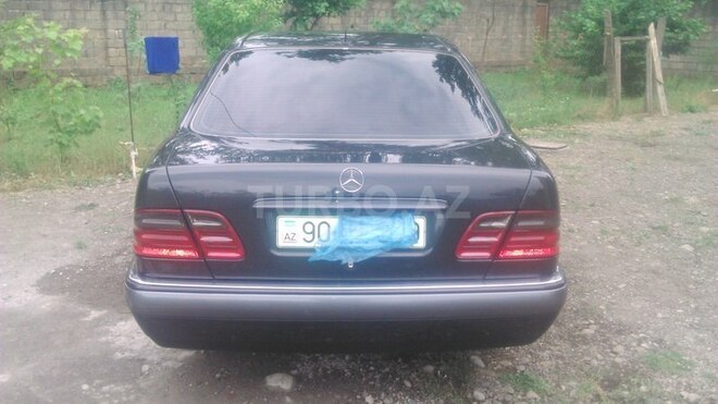 Mercedes E 230 1997, 290,000 km - 2.3 л - Lənkəran