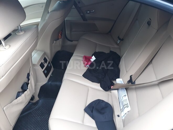 BMW 525 2005, 280,000 km - 2.5 л - Bakı