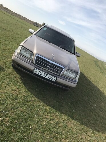 Mercedes C 180 1994, 334,000 km - 1.8 l - Bakı