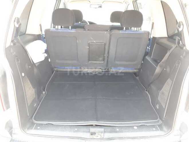 Opel Zafira 2001, 236,000 km - 2.2 л - Bakı