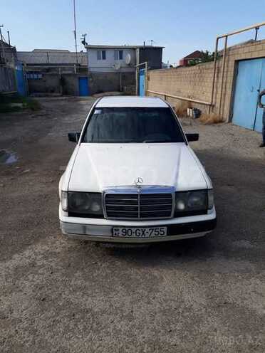 Mercedes E 200 1989, 352,000 km - 0.2 l - Bakı