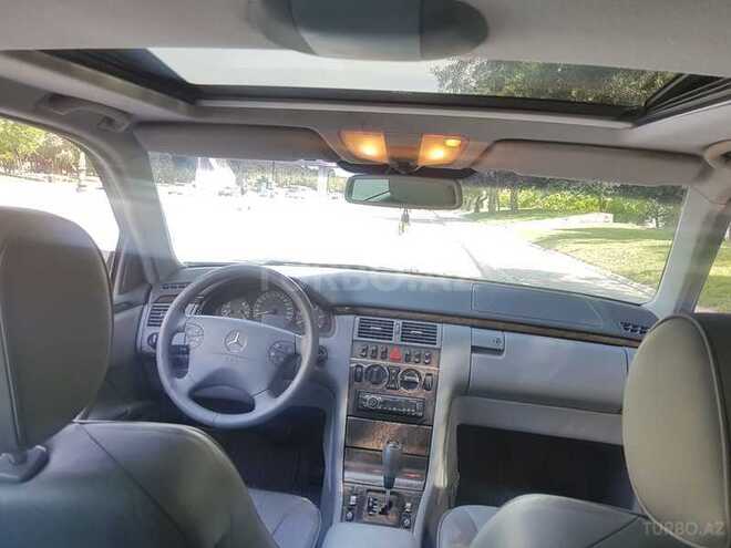 Mercedes E 320 2000, 390,000 km - 3.2 л - Bakı
