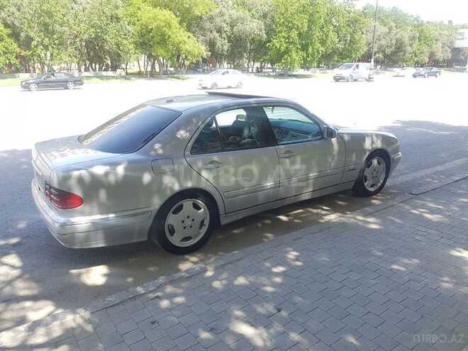 Mercedes E 320 2000, 390,000 km - 3.2 л - Bakı