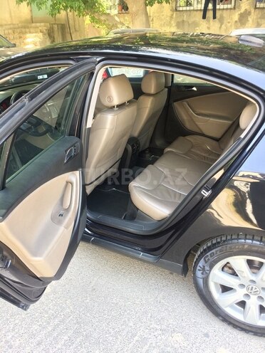 Volkswagen Passat 2006, 250,000 km - 2.0 l - Bakı