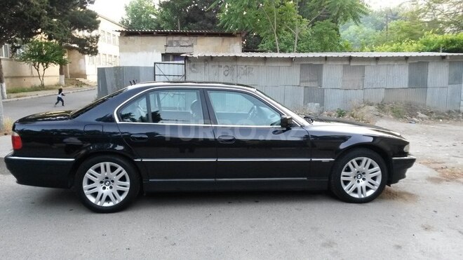 BMW 730 2000, 240,000 km - 3.0 l - Bakı
