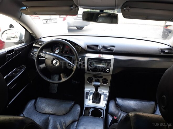 Volkswagen Passat 2006, 216,379 km - 2.0 l - Bakı