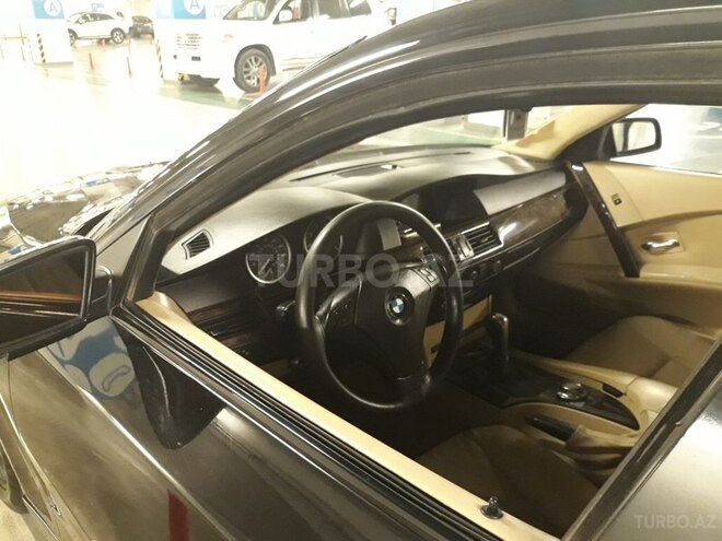 BMW 530 2004, 270,000 km - 3.0 l - Bakı