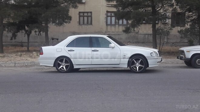 Mercedes C 180 1998, 266,000 km - 1.8 л - Bakı