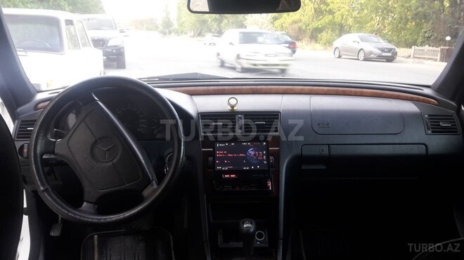Mercedes C 180 1998, 266,000 km - 1.8 л - Bakı