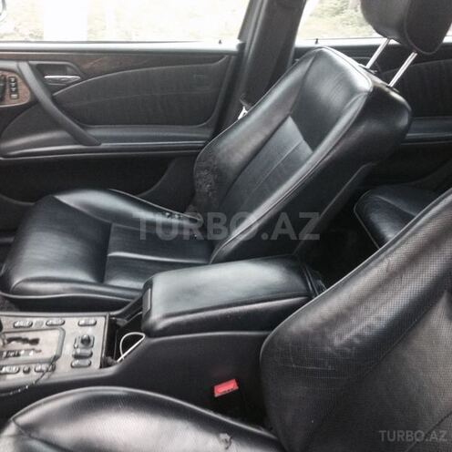 Mercedes E 280 1999, 250,000 km - 0.2 l - Ağstafa
