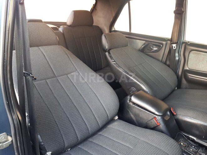 GAZ 31105 2004, 280,000 km - 2.3 l - Mingəçevir