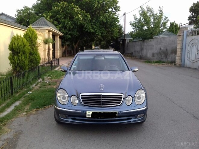 Mercedes E 220 2002, 280,000 km - 2.2 l - Yevlax