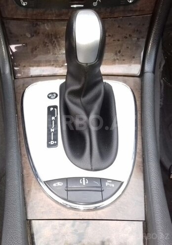 Mercedes E 220 2002, 280,000 km - 2.2 l - Yevlax