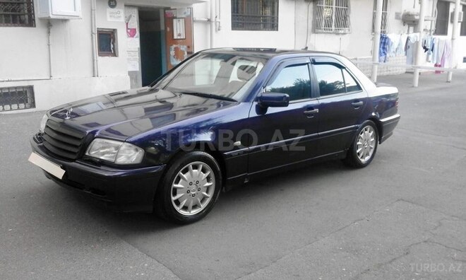 Mercedes C 180 1999, 327,000 km - 1.8 л - Bakı