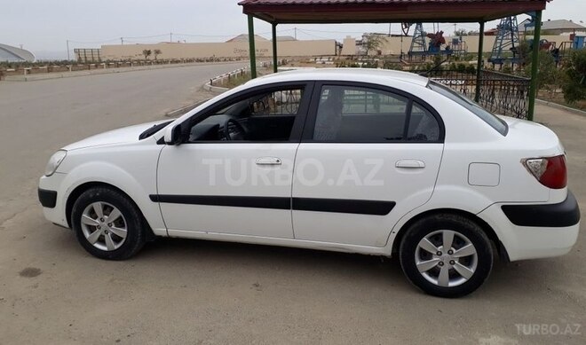 Kia Rio 2008, 420,000 km - 1.4 l - Bakı