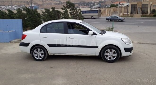 Kia Rio 2008, 420,000 km - 1.4 l - Bakı