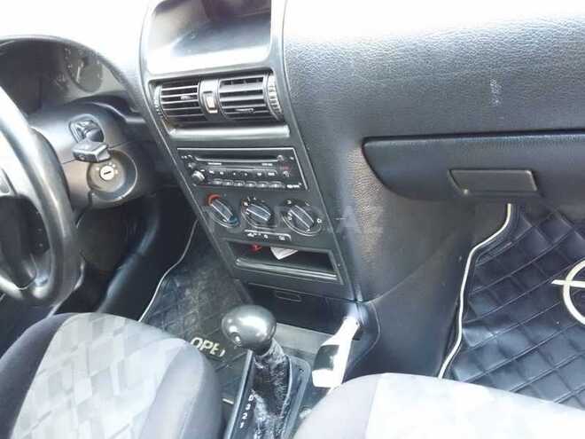 Opel Astra 1999, 195,000 km - 1.6 л - Bakı