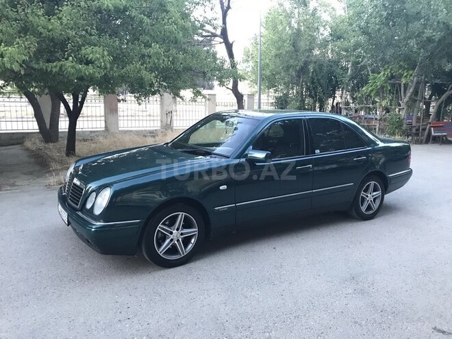 Mercedes E 230 1998, 261,577 km - 2.3 l - Bakı